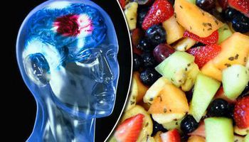 أطعمة تمنع الجلطة الدماغية للشباب