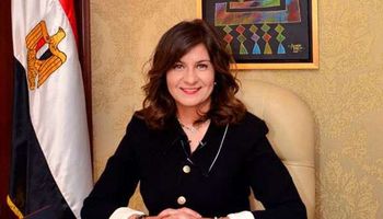 السفيرة نبيلة مكرم - وزيرة الدولة للهجرة وشؤون المصريين بالخارج
