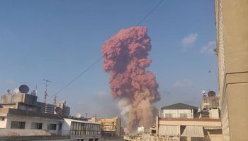 انفجار مادة نيترات الأمونيوم بمرفأ بيروت
