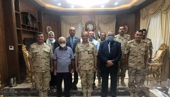 المنطقة الغربية العسكرية تكرم أعضاء القافلة  التنموية الشاملة لجامعة الاسكندرية