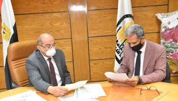 توقيع تعاون مشترك بين جامعه اسيوط وجامعة يمنية