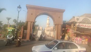غلق أبواب مسجد سيدي عبدالرحيم القنائي في المولد النبوي الشريف 