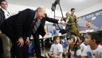 تعليم اطفال اسرائيل كراهية العرب
