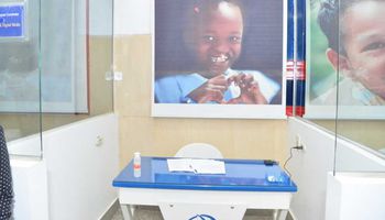 مركز جراحه الشفه الأرنبية بمستشفى الإطفال بجامعة أسيوط 
