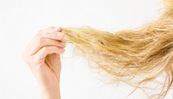 وصفات علاج الشعر الباهت
