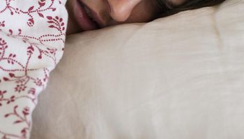 نصائح لنوم صحي لكبار السن