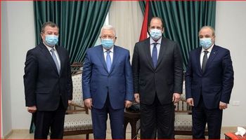عباس يستقبل مديرا المخابرات المصرية والاردنية