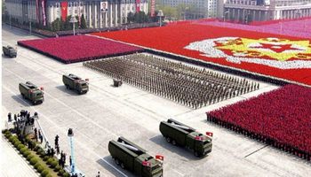  عرض عسكري لكوريا الشمالية