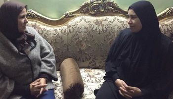 والدة شهيد لقمة العيش ببورسعيد أثناء حديثها مع "أهل مصر"