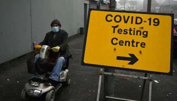 بريطانيا تكتشف طفرتين جدد من فيروس كورونا