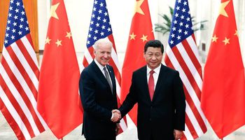 البيت الأبيض يشكف تفاصيل أول مكالمة بين بايدن والرئيس الصيني