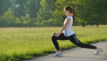 تمارين رياضية تساعدك على التخلص من آلام الدورة الشهرية