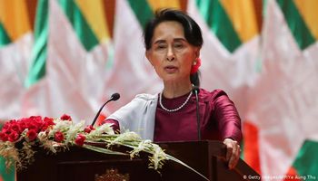 زعيمة ميانمار 