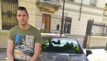 "أحمد" شاب شرقاوي يضرب أروع الأمثلة في الأمانة بإيطاليا