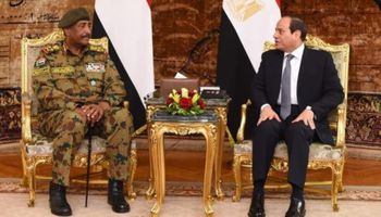 الرئيس السيسي على رأس وفد رفيع يزور الخرطوم للقاء الفريق البرهان