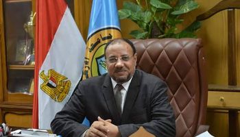 نائب رئيس جامعة الأزهر للوجه القبلى 