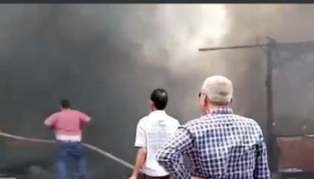 حريق داخل جراج بمنطقة دار السلام