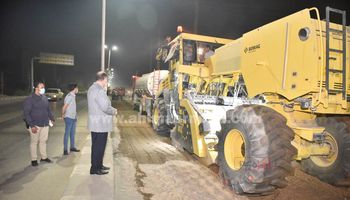 محافظ أسيوط يتفقد أعمال رصف الطريق الدائري بنطاق حي غرب 