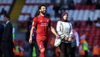 محمد صلاح وزوجته