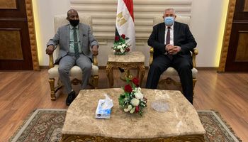 القصير يستقبل وزير الثروة الحيوانية السوداني