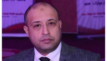 محمود حماد نائب رئيس رابطة التجارالسيارات