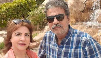 جمال عبد الناصر وزوجته الفنانة فاطمة الكاشف 