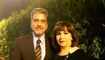 الفنان جمال عبد الناصر وزوجته فاطمة الكاشف 