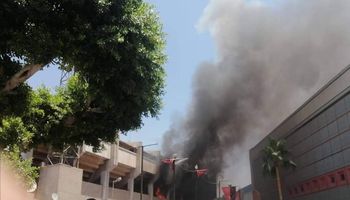 حريق مخلفات داخل النادي الأهلي