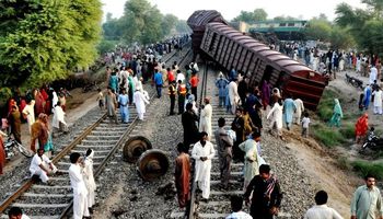 تصادم قطارين جنوبي باكستان