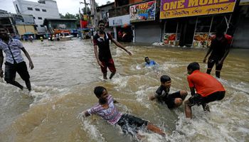  فيضانات وانهيارات أرضية في سريلانكا