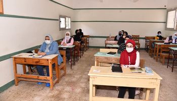  امتحان اللغة العربية للثانوية العامة 
