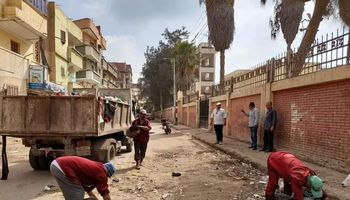 حملات مكثفة للنظافة وتحسين الخدمات والمرافق بمدينة دسوق