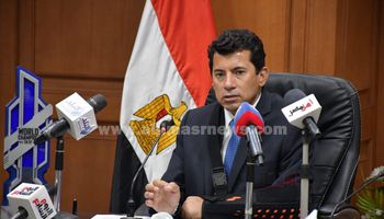 وزير الشباب والرياضة يعقد مؤتمر صحفي لعرض خطة الاتحاد المصري للألعاب الاليكترونية