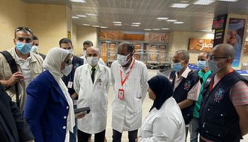وزيرة الصحة تتفقد الحجر الصحي بمطار الأقصر الدولي