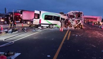  اصطدام حافلة بشاحنة في المكسيك