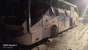 حادث انقلاب اتوبيس بطريق السويس القاهرة 