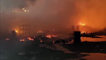حريق داخل سوبر ماركت بالمعنا في قنا.. أرشيفية
