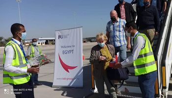 مطار الاقصر الدولي يستقبل اول رحلة قادمة من رومانيا
