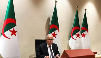 وزير الخارجية الجزائري.jpg
