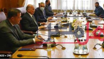 وزير خارجية العراق اثناء اجتماع في الجامعة العربية