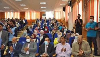  افتتاح المؤتمر العلمي الصيدلي الثامن لـ"صيدلة كفر الشيخ"