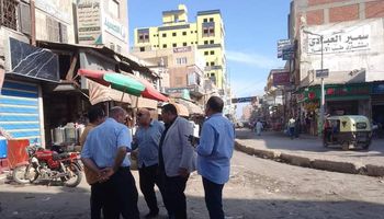 حملات لرفع الإشغالات اليومية بشوارع مدينة الحامول بكفر الشيخ 