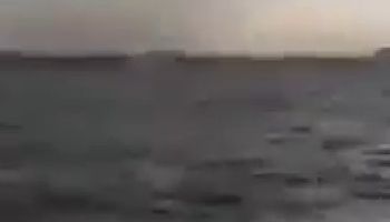 صورة من الفيديو للاعصار 