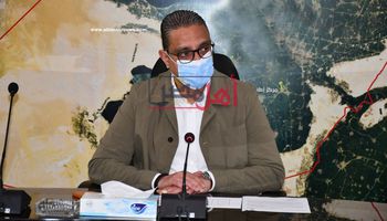 الدكتور احمد الانصاري محافظ الفيوم