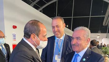 الرئيس السيسي يلتقي مع رئيس الوزراء الفلسطيني