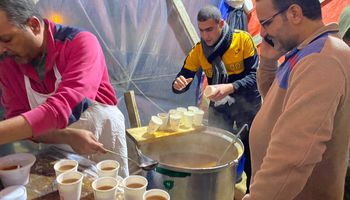 توزيع 2000 عبوة من مشروب حمص الشام بالمجان على أهالى بيلا بكفر الشيخ