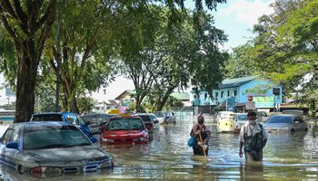   ضحايا الفيضانات في ماليزيا 