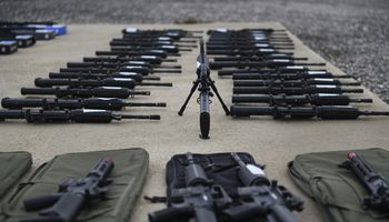 ألمانيا توقف صادرات الأسلحة إلى كازاخستان
