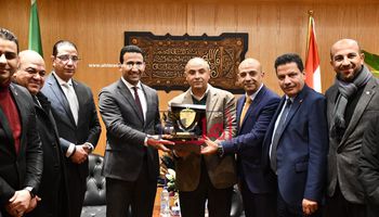 محافظ الفيوم يستقبل وفد الإتحاد المصري للتايكوندو