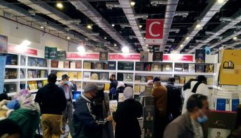 اقبال علي معرض مكتبة الإسكندرية